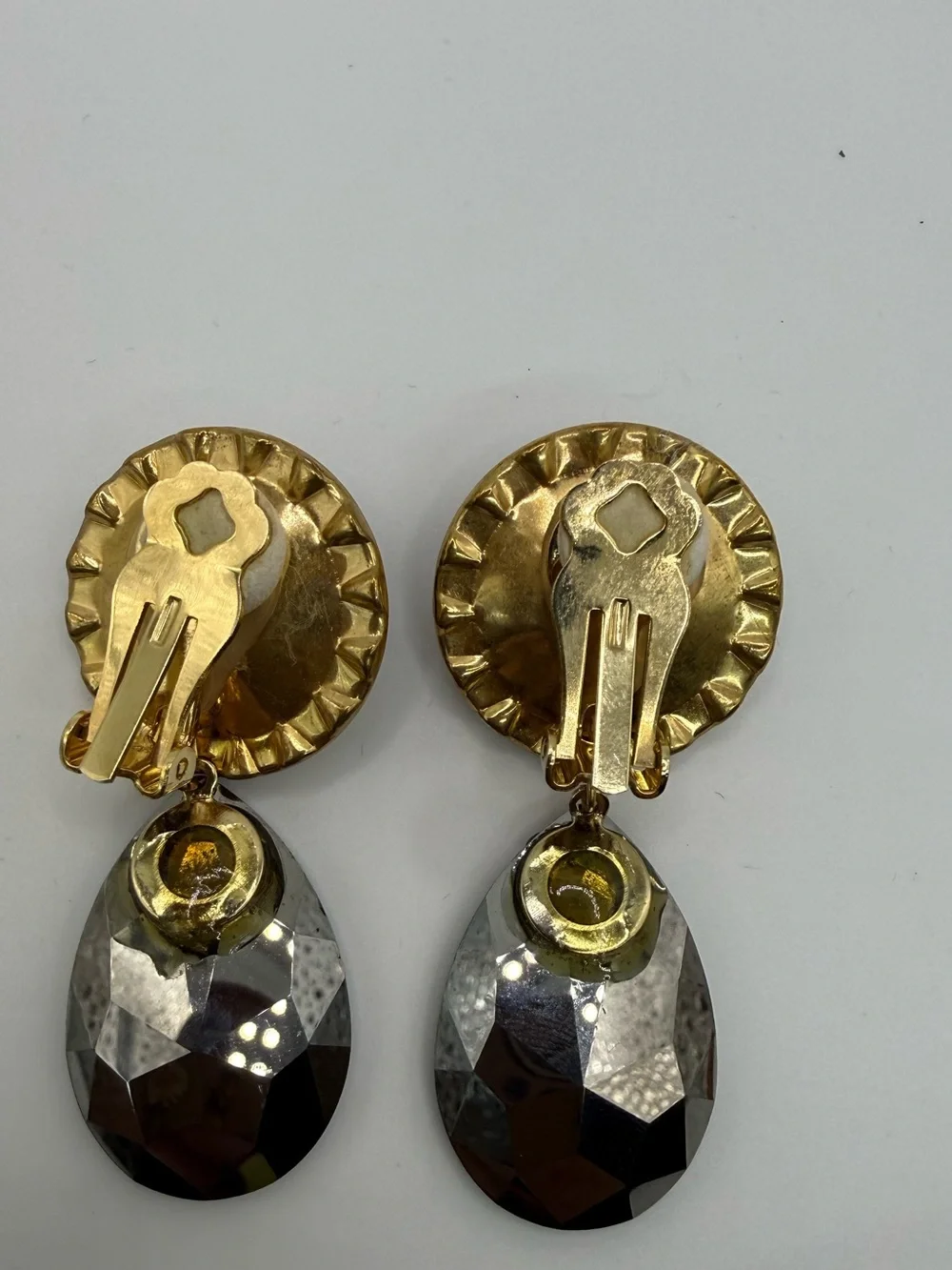 Vintage Purple Rivoli Crystal Rhinestone Teardrop Clip On Earrings 2.25”